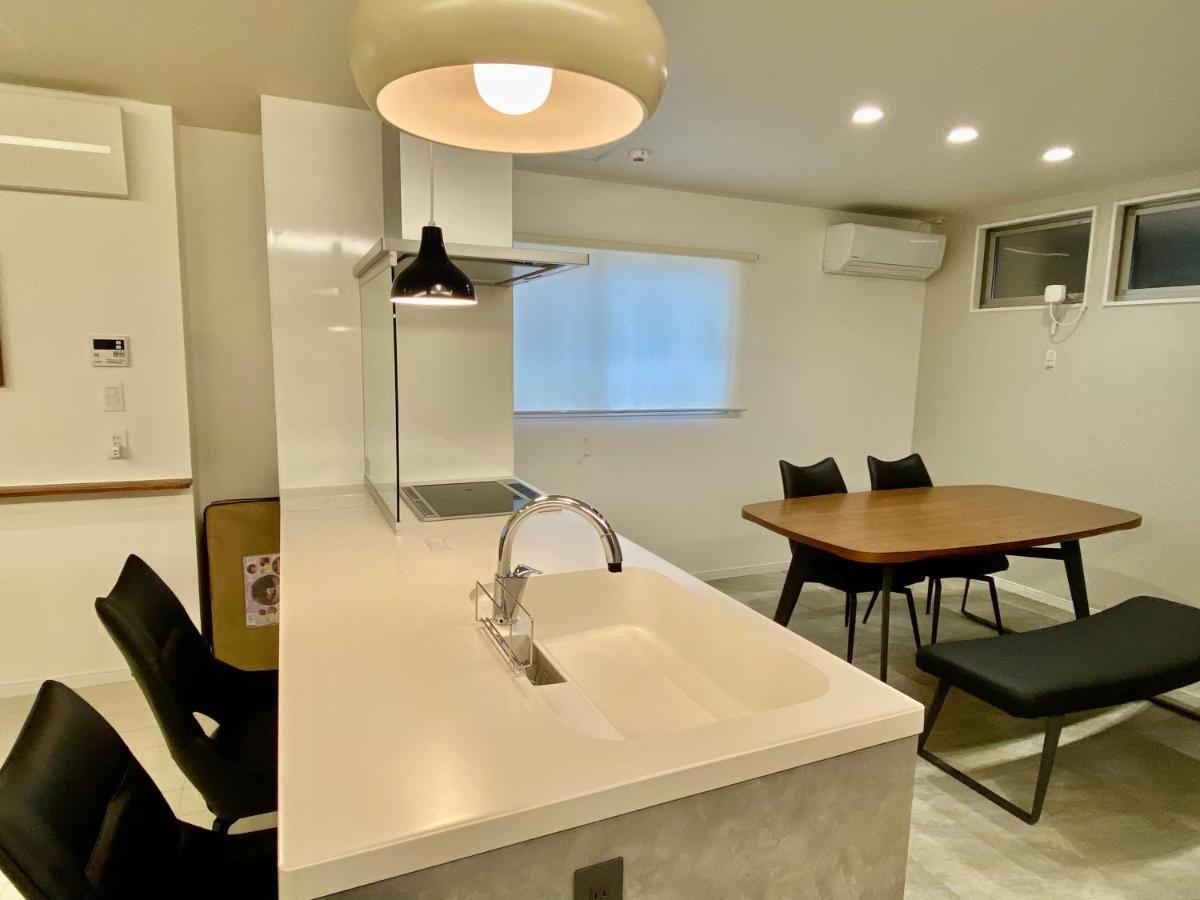 Villa Monica Nagoya Eksteriør billede